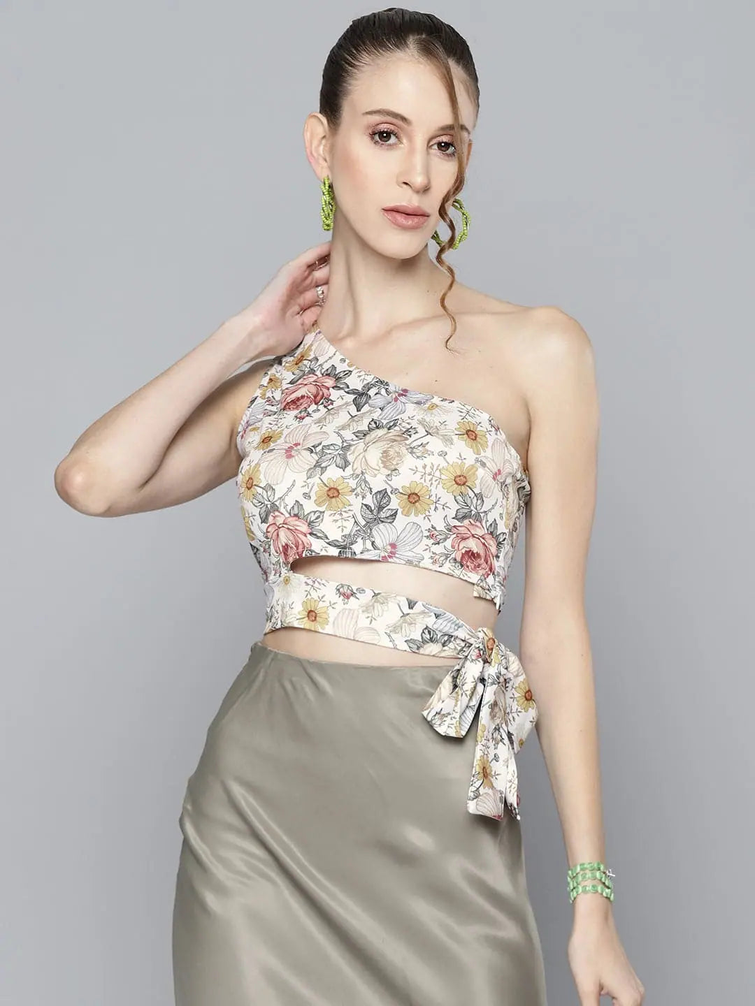 Women Off White Floral Shoulder Crop Top