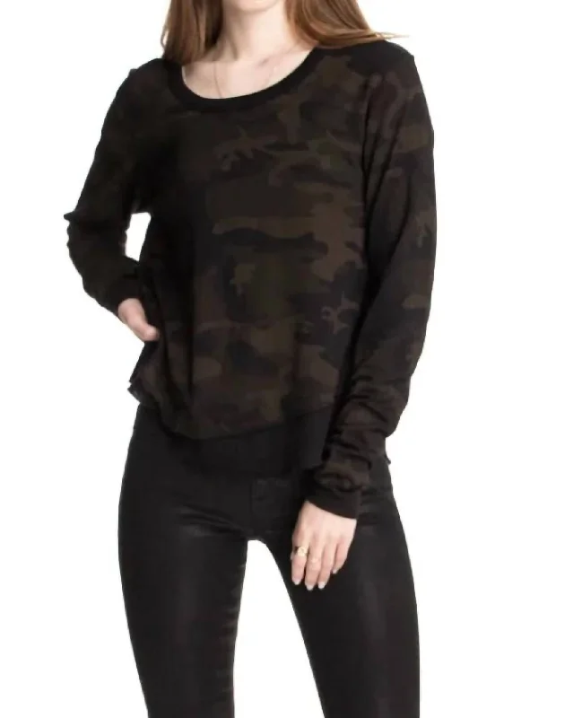 Ava Long Sleeve Mock Layer T Shirt Black/brwn Camo In Black/brown Camo