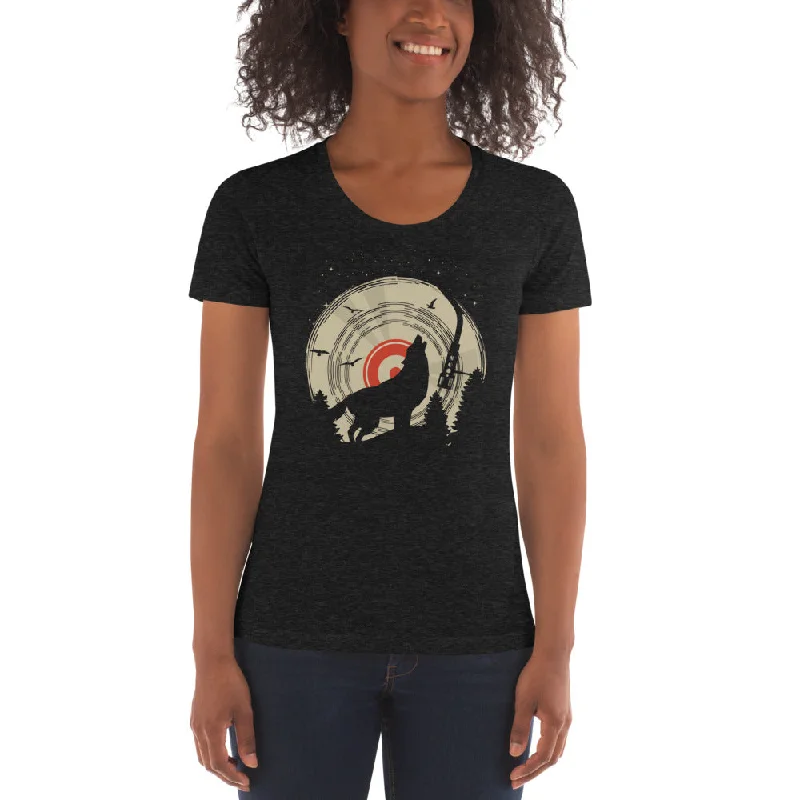 Wolf Women's Crew Neck T-shirt